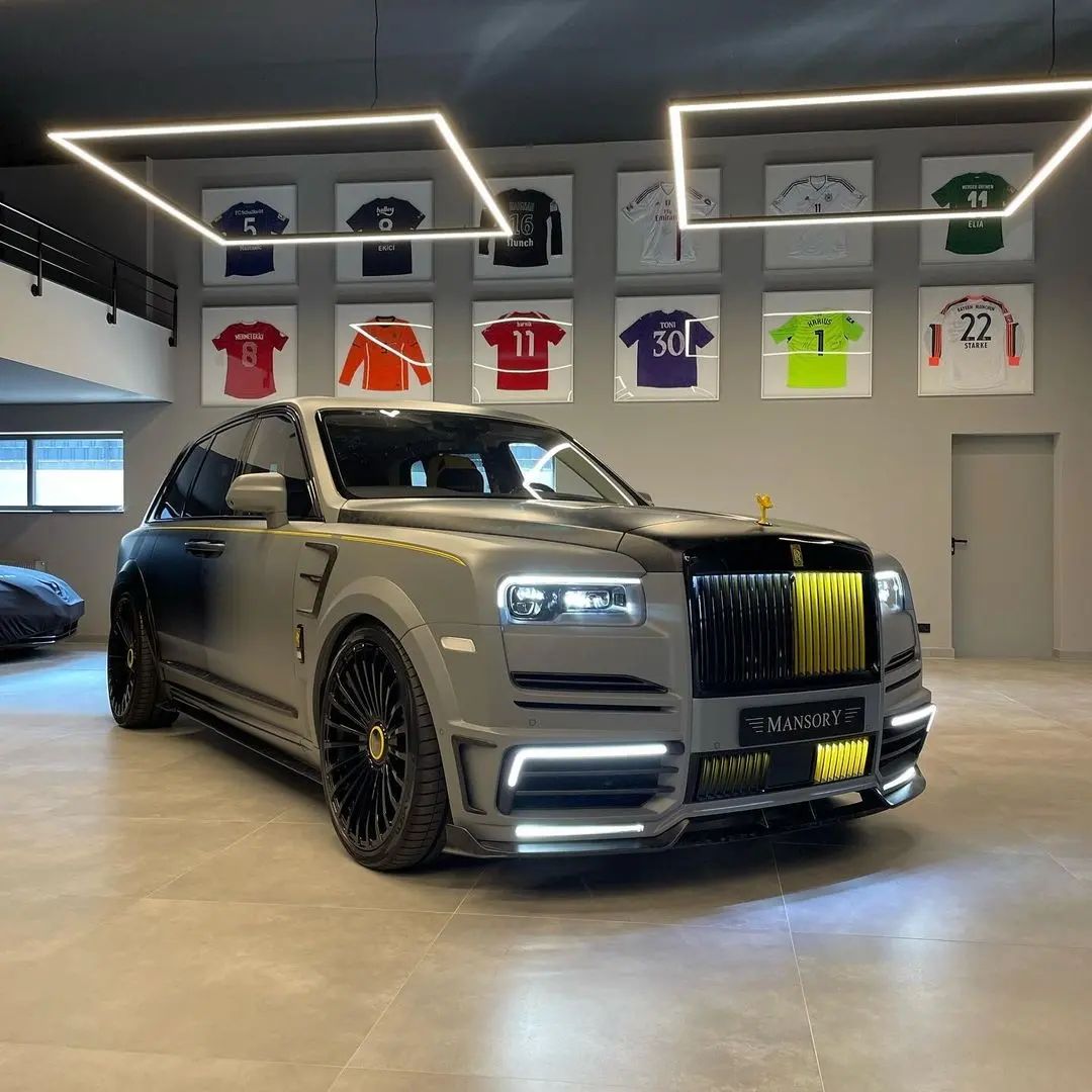 Rolls Royce Cullinan image